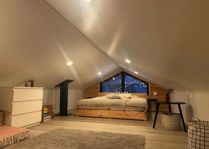 Kettula Getaway - Sauna 別荘