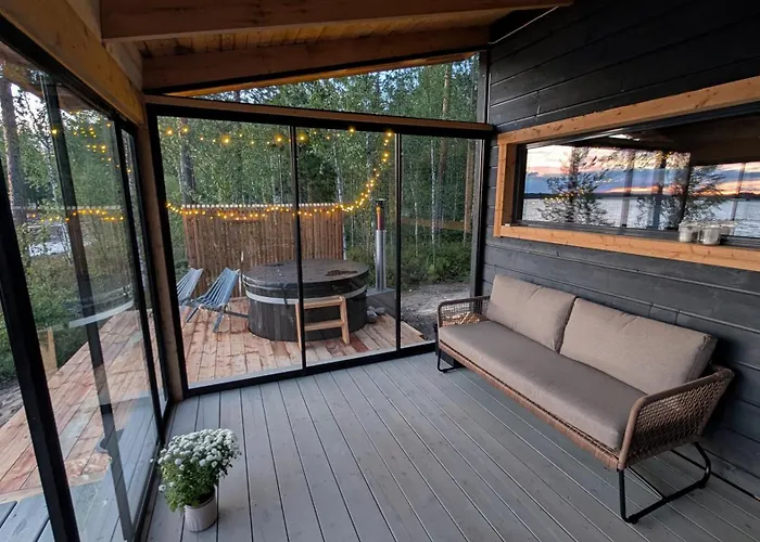 別荘 Kettula Getaway - Sauna スオムッサルミ