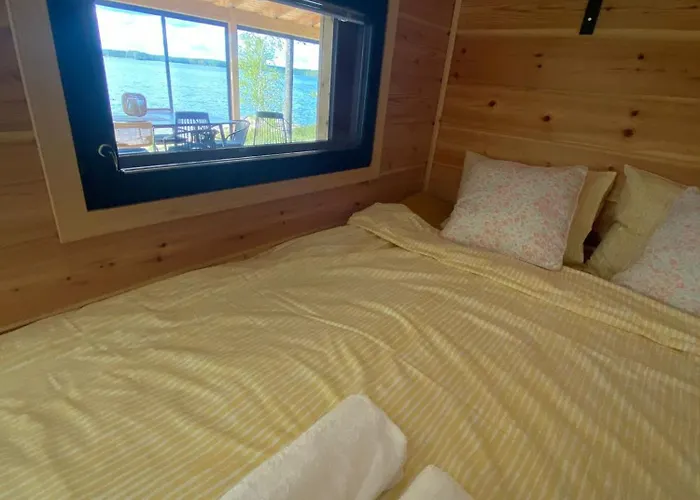 Kettula Getaway - Sauna 別荘 スオムッサルミ